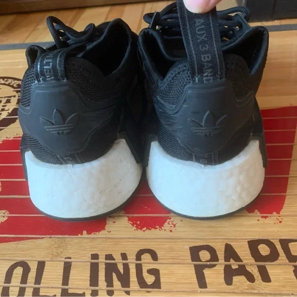 Adidas NMD R1, 4.5 - Picture 4 of 7